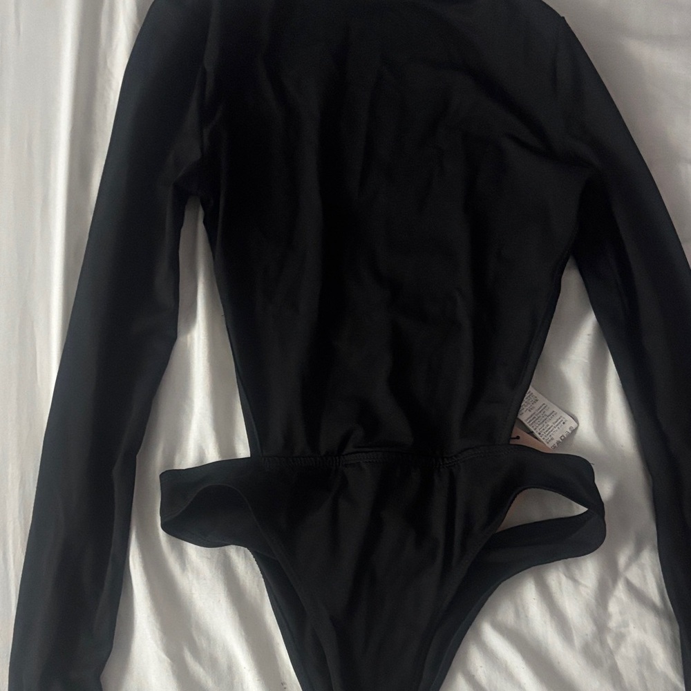 SHEIN Black Long Sleeve Kids One-Piece Bodysuit